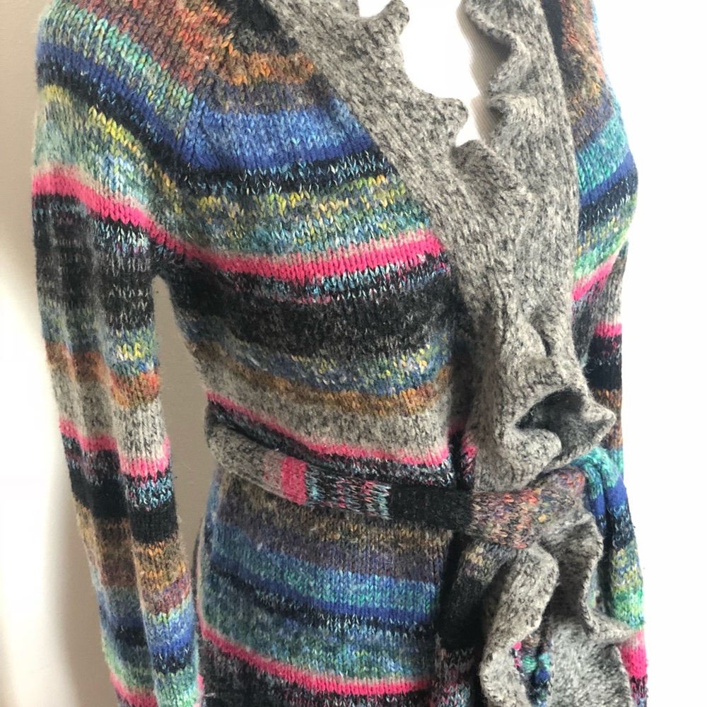 Anthropologie Moth Splash of Color Ruffle Duster